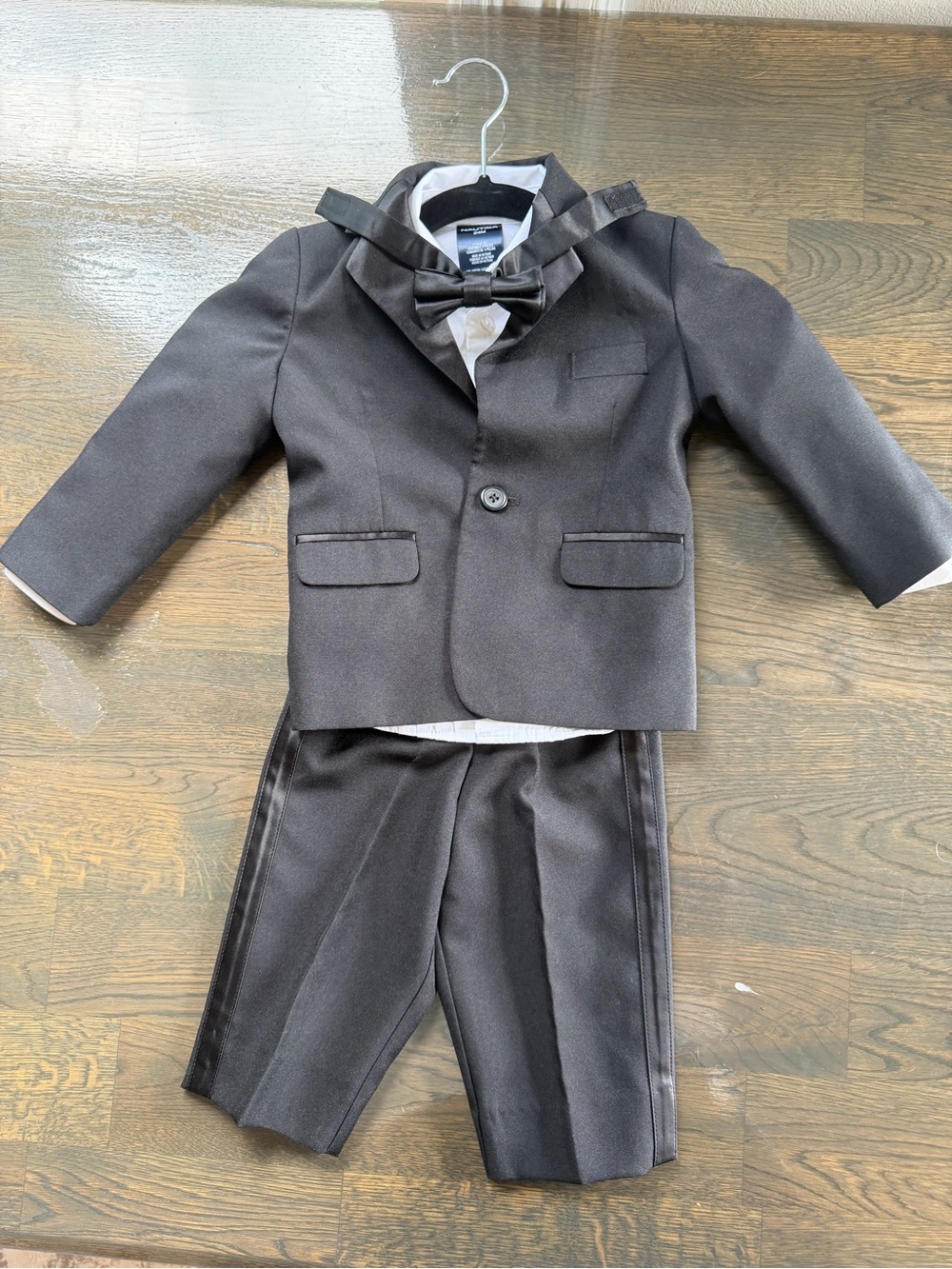 24m Black Formal Tuxedo Set with Bow Tie - (Nautica)